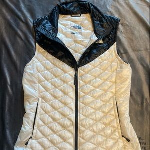 North face (vest)